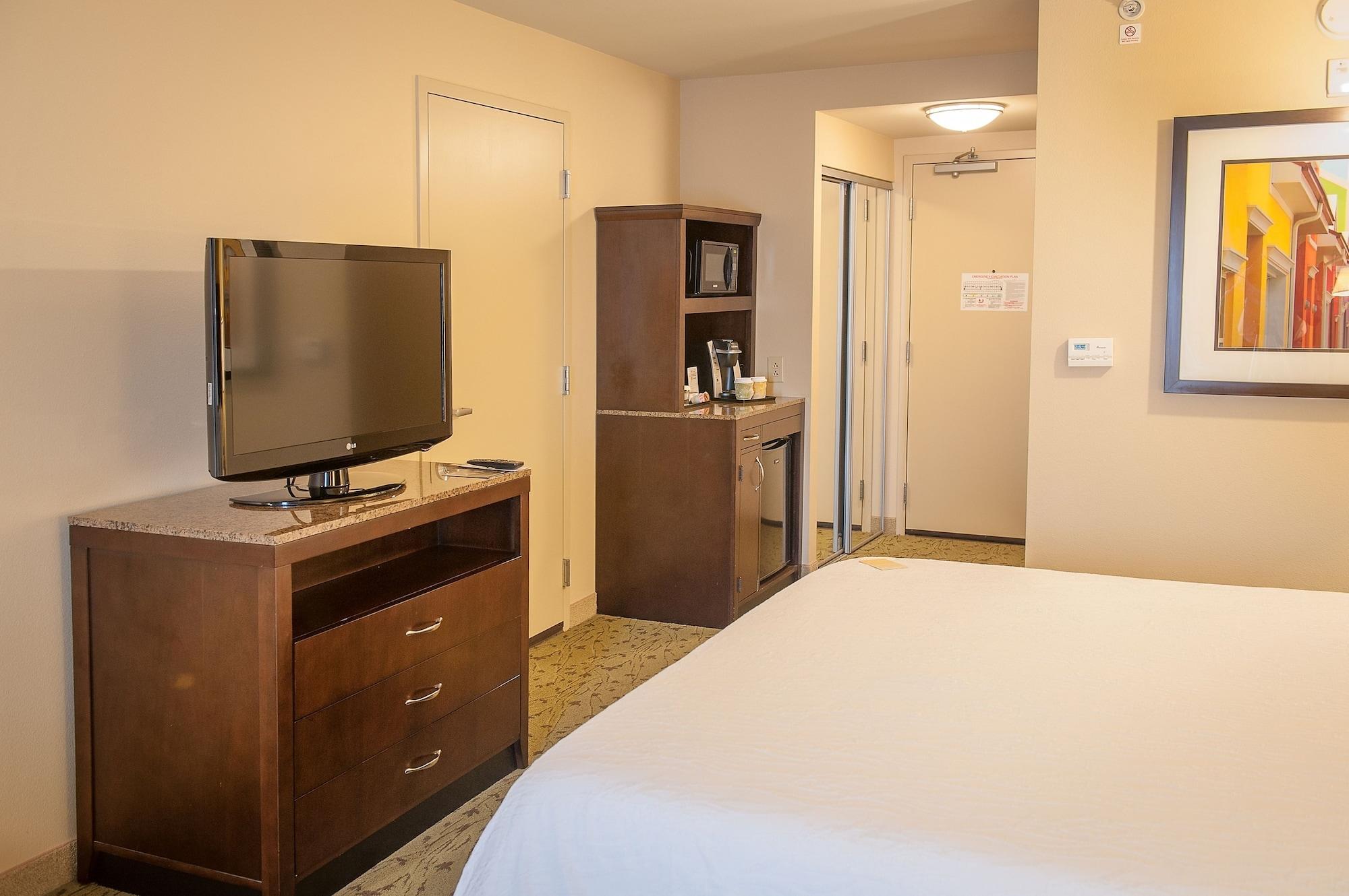 Hilton Garden Inn Pensacola Airport/Medical Center Exterior photo